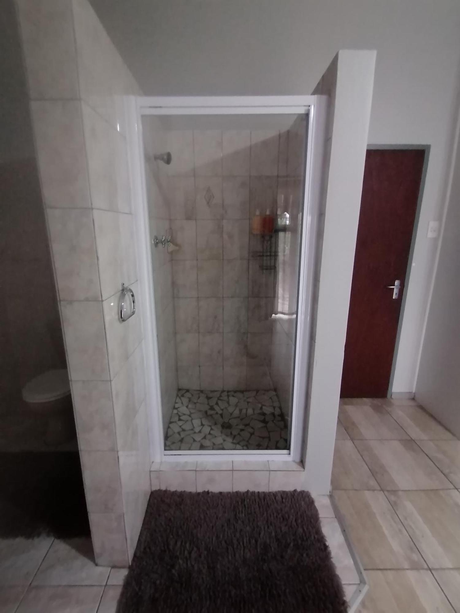 Oppi Draai Guesthouse 오쇼른 외부 사진